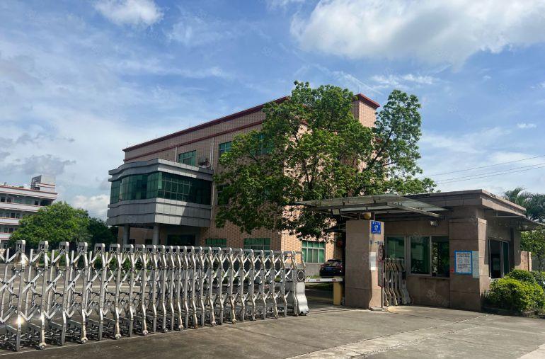 有红本砖墙到顶独院厂房空地8000全部硬化