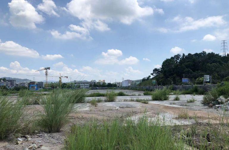 独院厂房出租2000方，配套3.7万方工业用地出租，可办环评