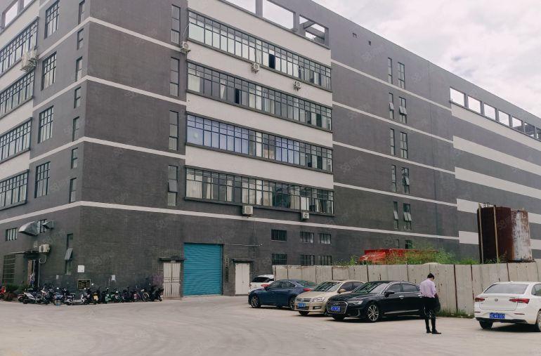 石湾工业园厂房出租一楼1900平方，现成装修证件齐全可办环评