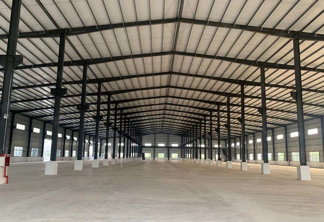 滴水十米全新钢构厂房闪亮登场