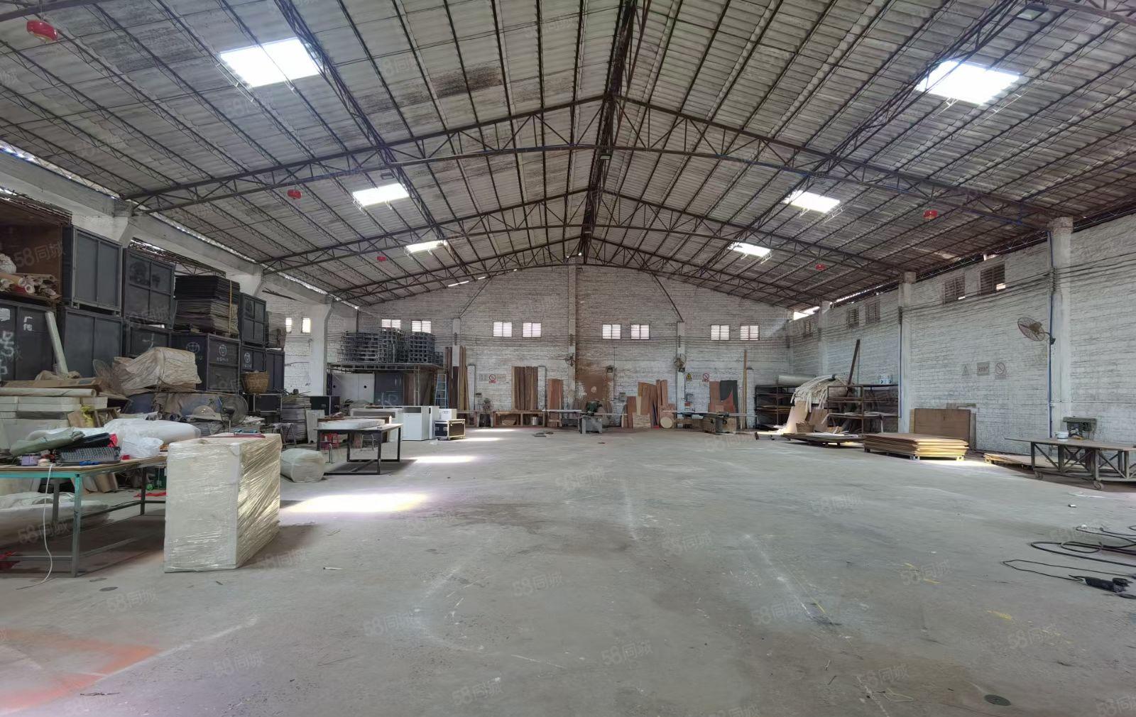 惠东县黄埠镇原房东单一层钢结构厂房2300平方米