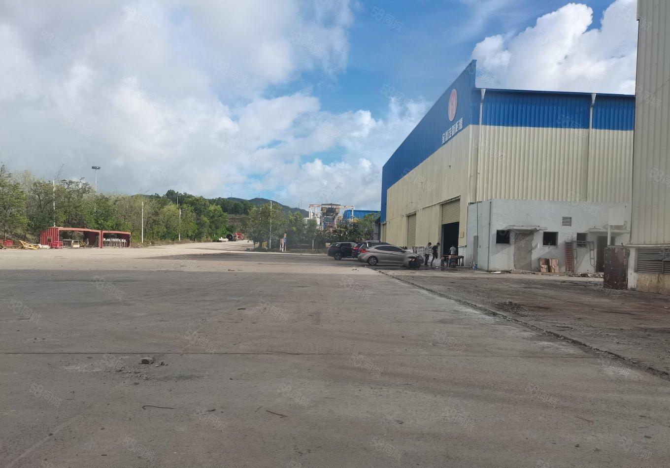 10米高砖墙到顶钢构厂房10000平方米大小分租，原房东直租