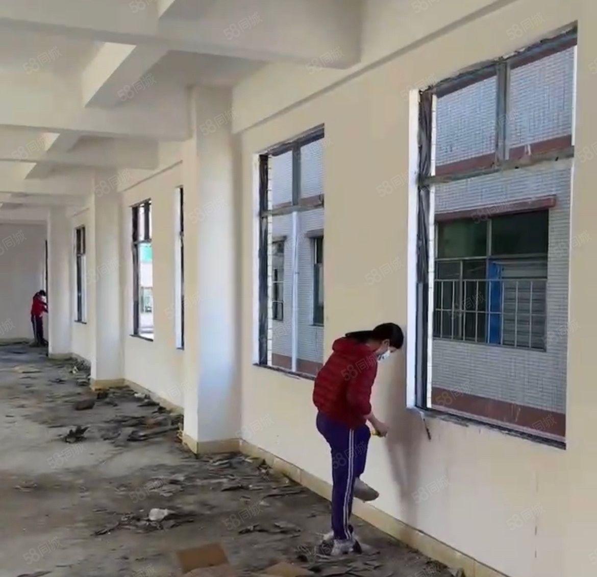 出租大岭鞋材市场整栋3380平方全新厂房，租金10元一平方