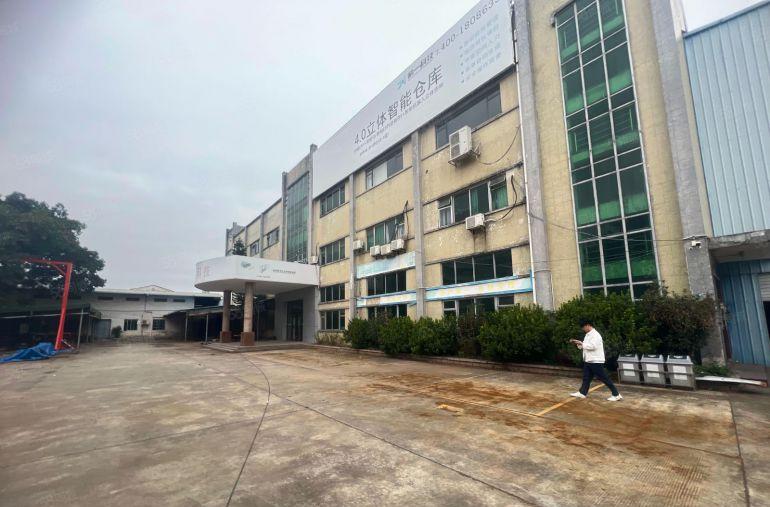 独门独院标准3层加单一层厂房实际面积出租没有任何公摊