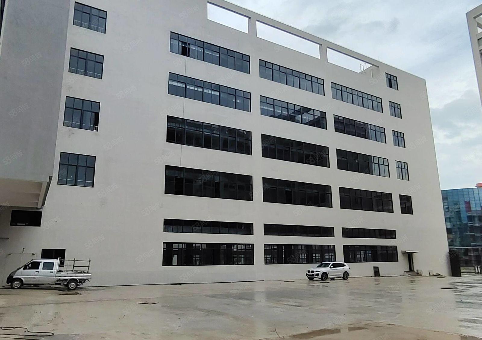 大岭工业厂房出租，500平起租有货梯