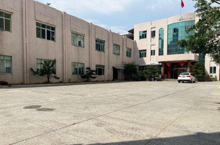 吉隆人民们路279号花园式独院厂房出租