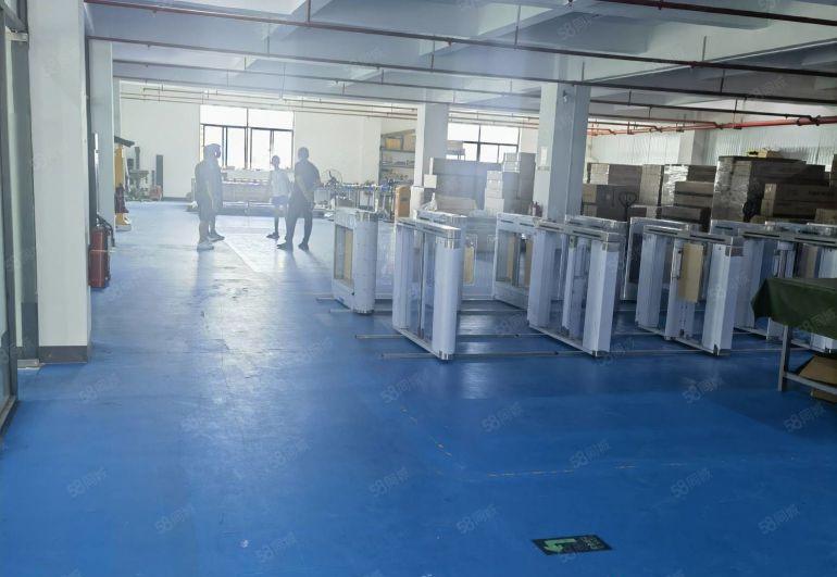 陈江五一工业区楼上1000平现成装修办公室厂房低价出租