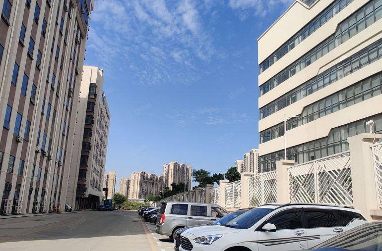 只要8.9元含税含免租期3个月！！原房东红本厂房实际面积出租