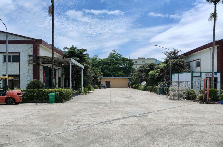 仲恺陈江原房东独门独院钢构厂房2000平方出租空地大进车方便