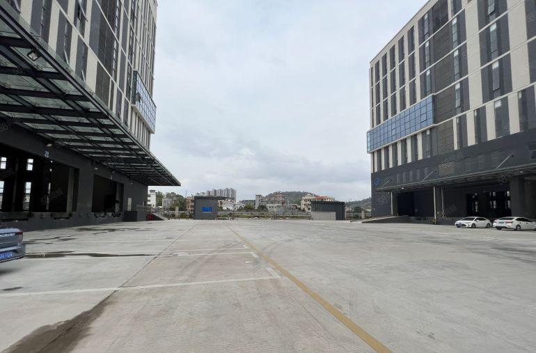 锂电池产业园区10万平带丙二类消防设施完善废水废气处理