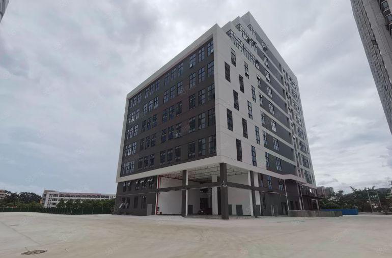 10块！仲恺全新厂房仓库出租空地大配套齐全可分租带卸货平台。