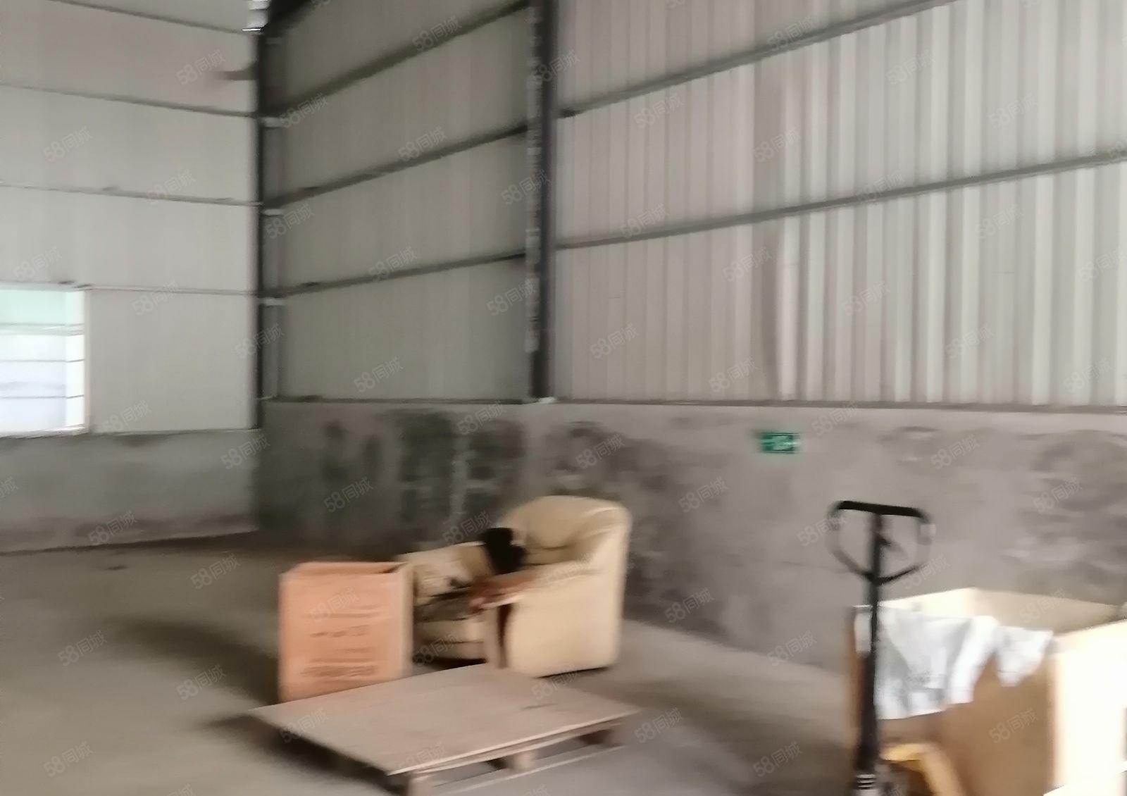 沥林半沥高速出口旁400平带现成装修办公室钢构招租