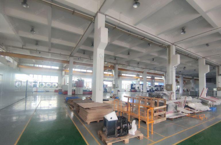 低价仲恺陈江中心位置一楼2000平方滴水8带装修厂房大小可分