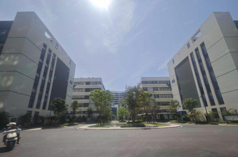 仲恺潼湖6元实际面积含税含管理费1500平方