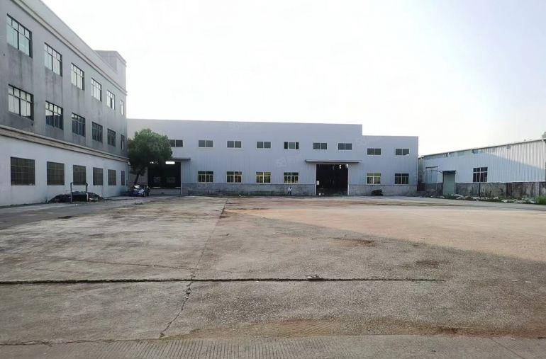 16块！仲恺钢结构厂房仓库出租空地大可办环评滴水9米可分租。