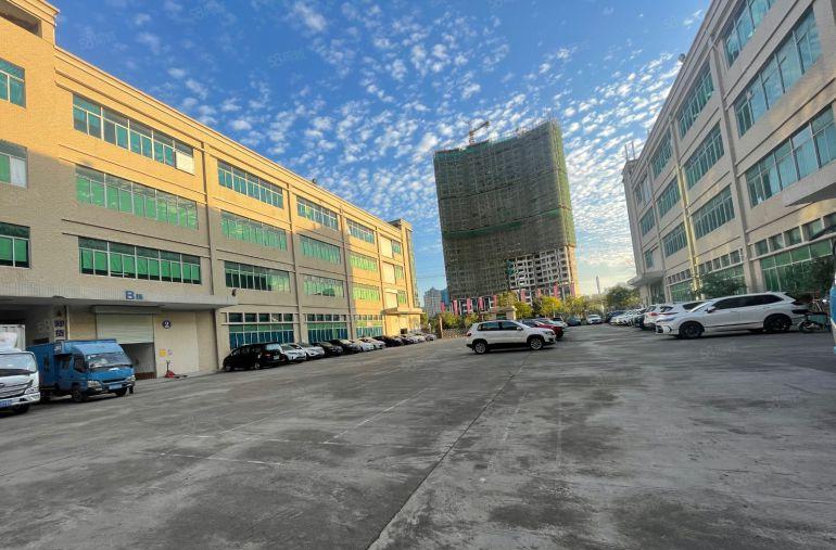 精装修！仲恺区惠环镇高速出口独院标准厂房3万平方厂房出租可分