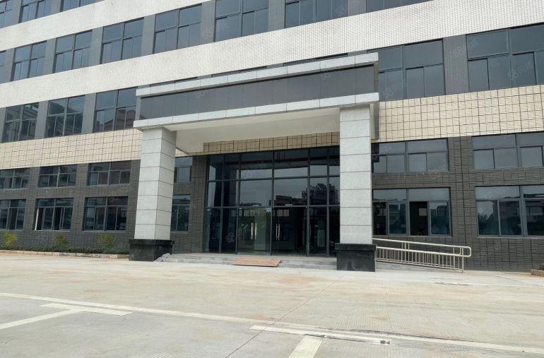 8元一平方！陈江东升村原房东全新工业区6万平方厂房出租可分租