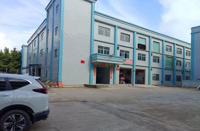 陈江镇原房东独院8000方厂房出租可分租有货梯带消防