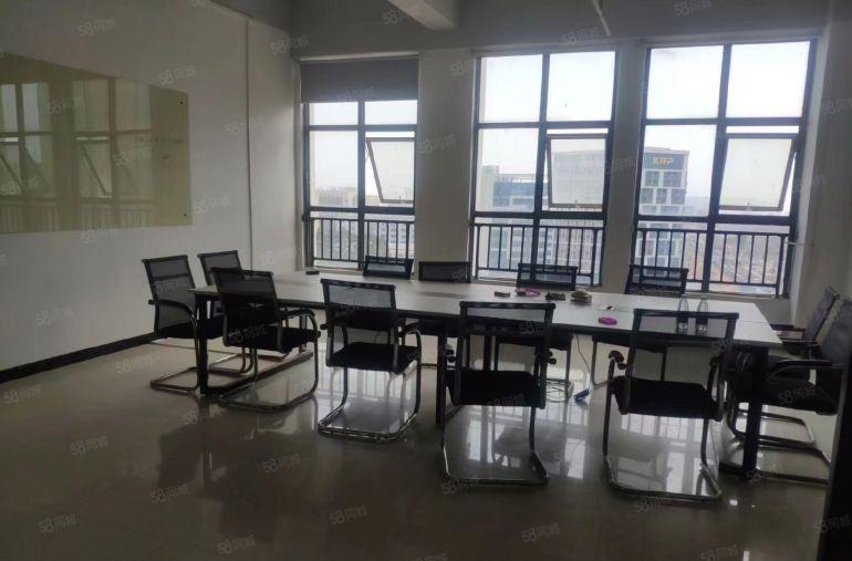 仲恺高新区平南工业区新出原房东精装修三楼厂房650平方出租