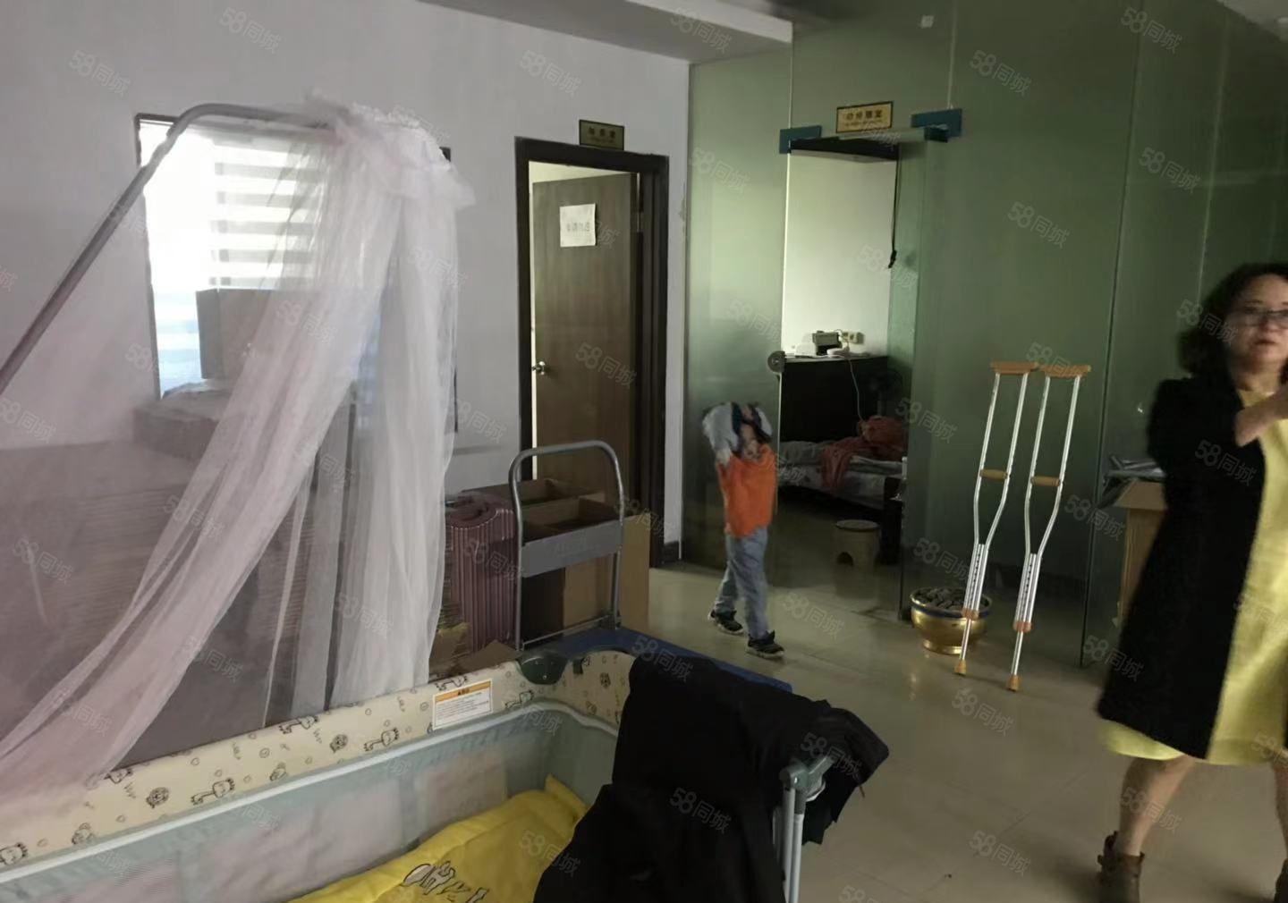 仲恺大道边陈江三星对面花园厂房分租350平带现成办公室装修