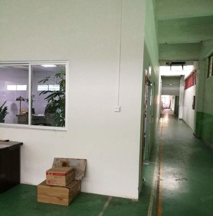 仲恺高新区陈江街道    标准厂房二楼1500平出租，带装修