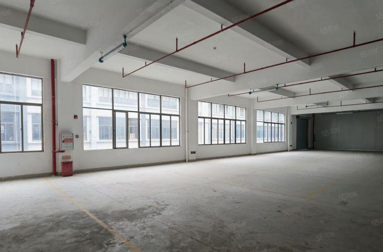 11块楼上精装修！仲恺高新园区楼上1150平，带办公室卫生间