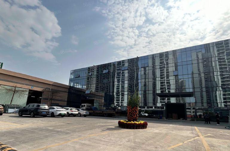 滴水10米仲恺12000平低价出租带3部行车现成水电可分租。