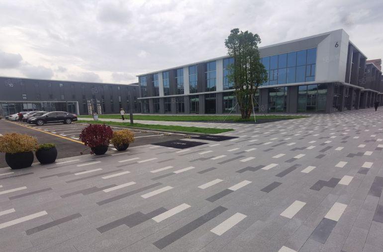 惠州仲恺高新区全新高端红本厂房零公摊出租800平起租