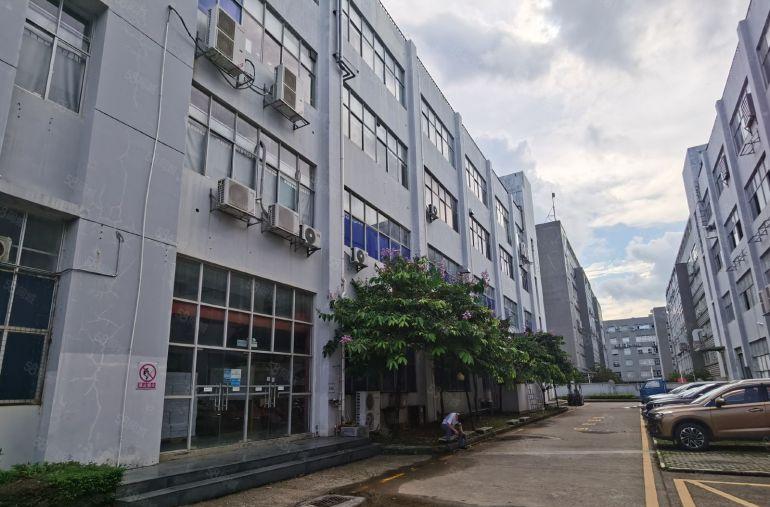 带装修！沥林高速口工业园区200平至2000平米厂房仓库出租