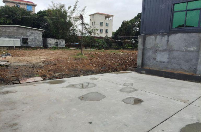 独门独院单层钢构厂房1750平方空地5000平方直租