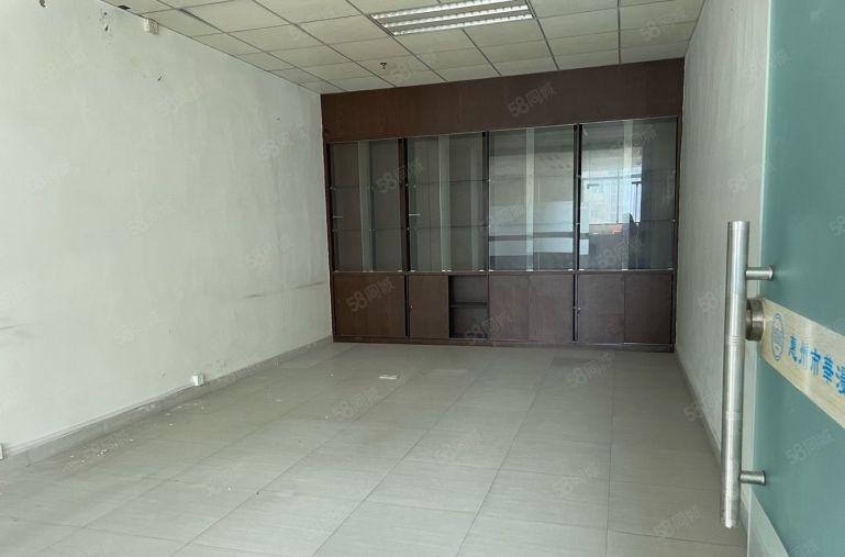 陈江五一工业区楼上1000平现成装修办公室厂房低价出租