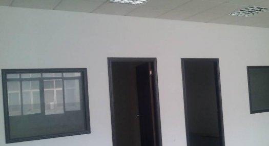 石湾 标准厂房1300平方 价格便宜 地段好