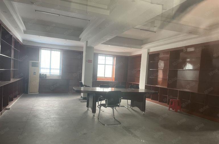 厂房出租！东城柏洲边一楼厂房710平，可做水果生鲜配送，仓库