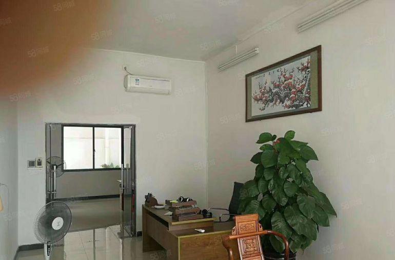 6元厂房，原房东，二楼950平方，位于东城桑园