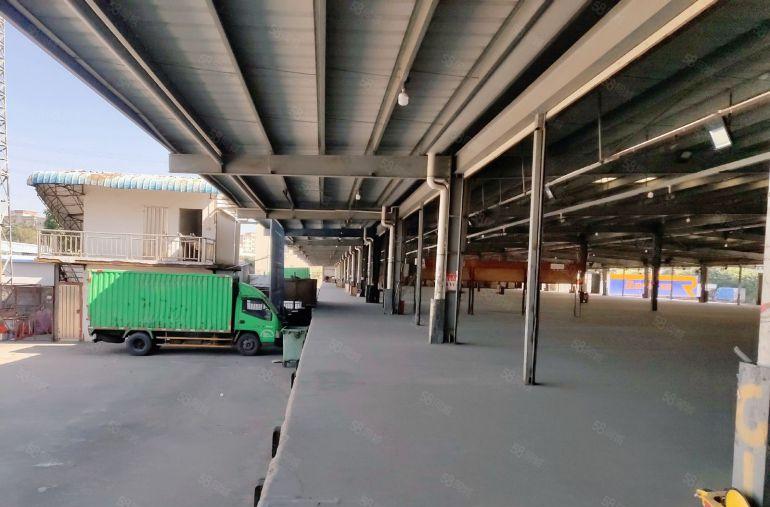 虎门镇带卸货平台物流仓库近高速路口空地超大可办公可分租