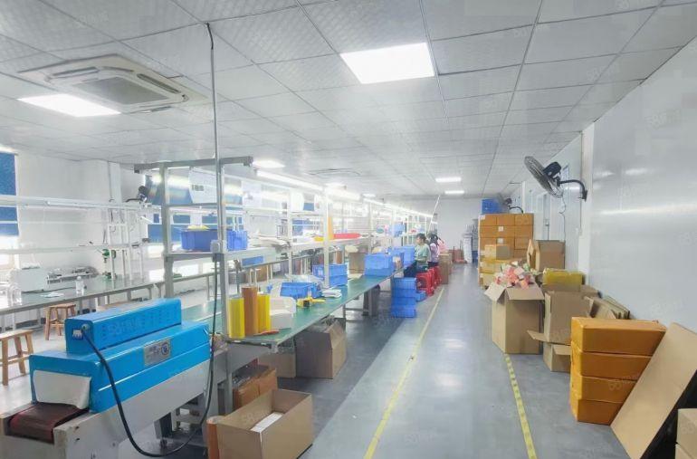 虎门南栅工业园楼上精装修2000平厂房出租办公电子设备加工