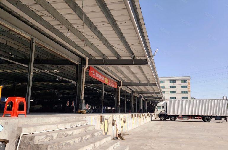 虎门镇带卸货平台物流仓库近高速路口空地超大可办公可分租