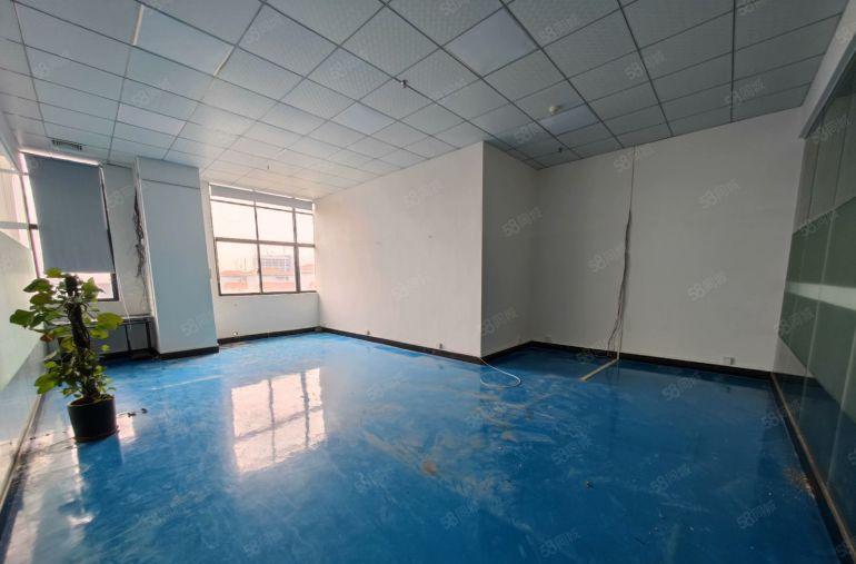 长安乌沙兴发路楼上1130平方厂房出租可办环评周边配套齐全