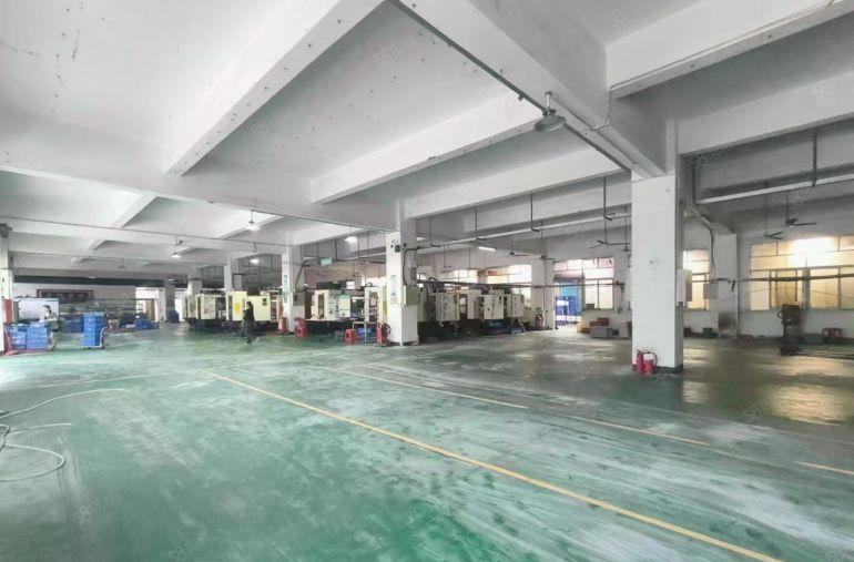 长安厦边银城七路新出2100平一楼原房东厂房