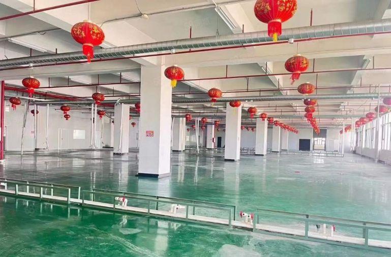 长安镇厂房出租乌沙楼上整层2000平方，500平起分低价出租