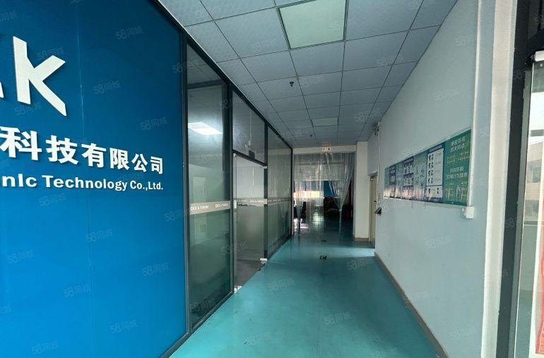 沿江高速附近新空楼上1300平方豪华装修厂房招租