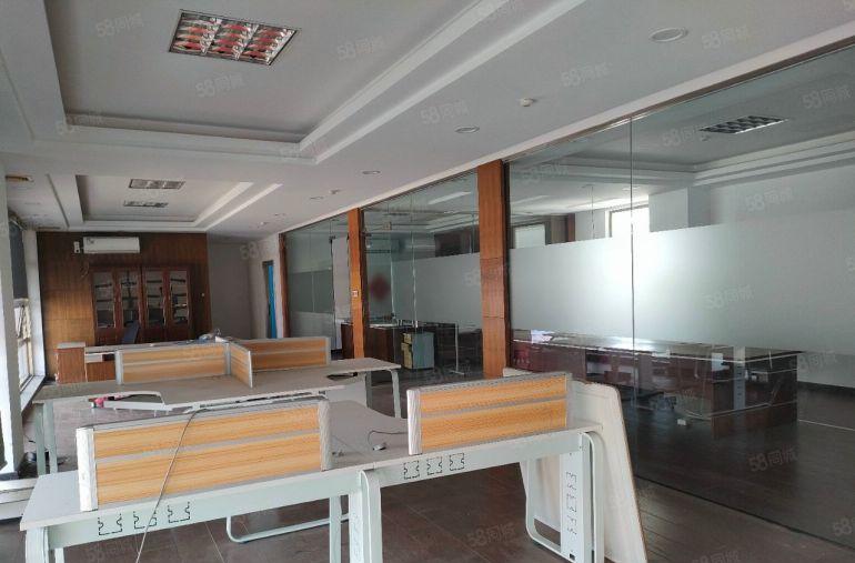 常平实业客分租价一楼3200平方，16块一平方，高度七米