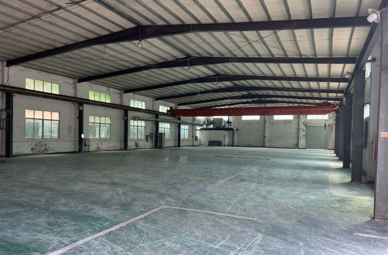 常平8米高带行车砖墙厂房1500平方，中间没柱子，工业用地