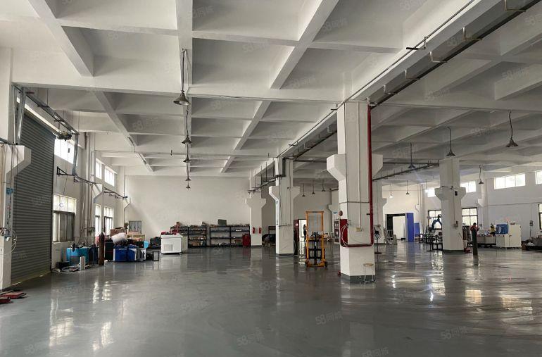 厚街 白濠靠虎门一楼2500平高6.5米带装修低价出租