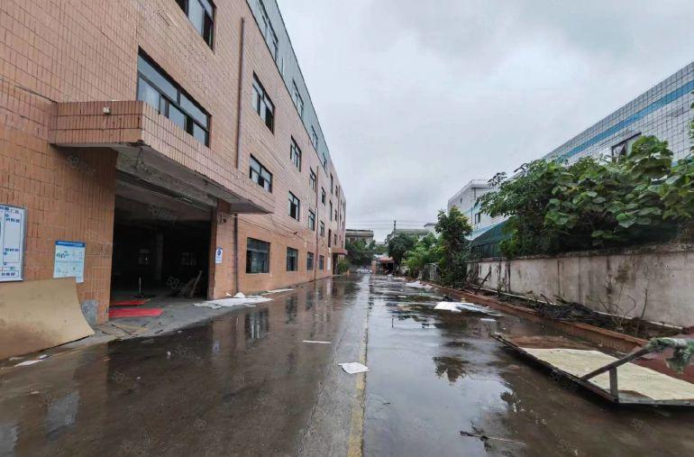 （零公摊）原房东独院厂房7000平方低价出租，配套有宿舍办公