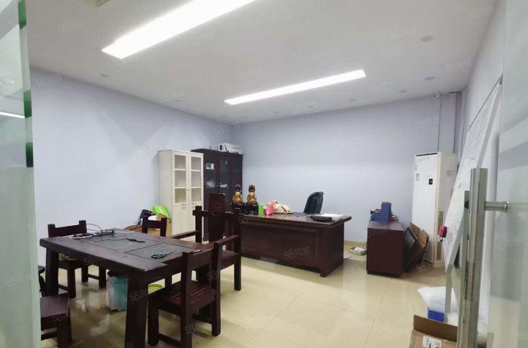 石鼓工业区新出无尘车间750平豪华办公室装修水电齐全拎包即可