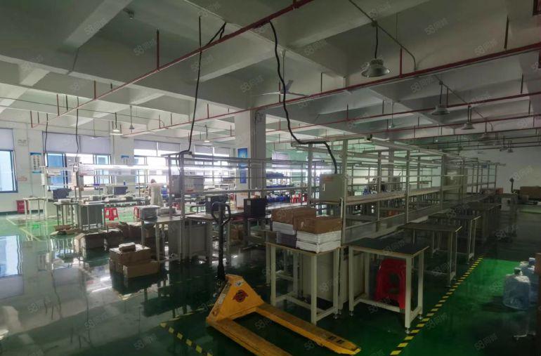 塘厦高速口大坪新出原房东楼上3500平厂房仓库出租，大小分租