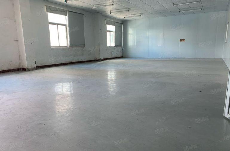 塘厦莆心湖楼上1100平实际面积出租，简易干净，适合电子贸易