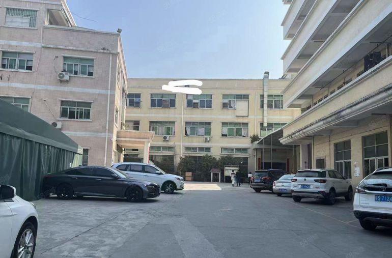 塘厦清湖头独院7800平大小可分租现成装修主线到车间空地大