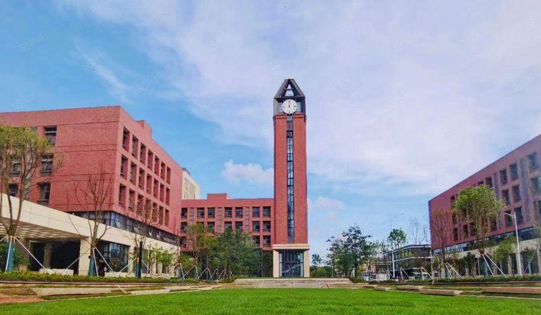 塘厦镇靠深圳大坪原房东标准和单一层厂房实际面积出租大小可分租